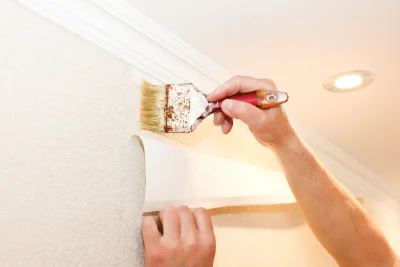 Pose de papier peint à Cersot — revêtements muraux et toiles de verre